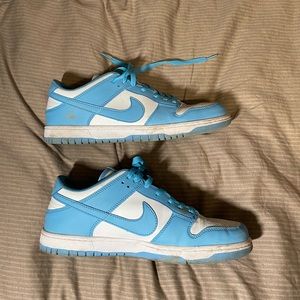 UNC Nike Dunks